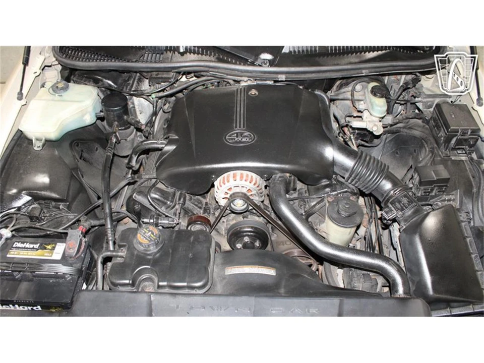 1999 Lincoln Town Car - Image 5 of 31