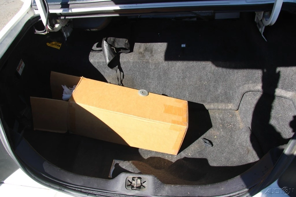 1999 Lincoln Town Car - Image 21 of 21