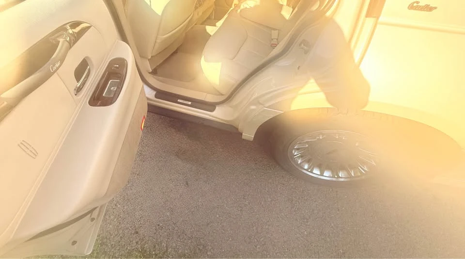 1999 Lincoln Town Car - Image 3 of 4