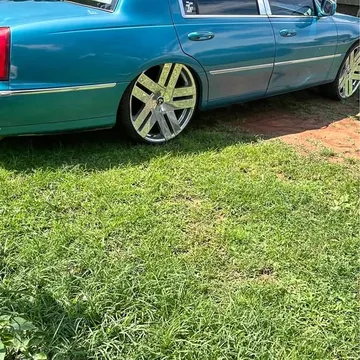 1999 Lincoln Town Car Cartier Sedan 4D