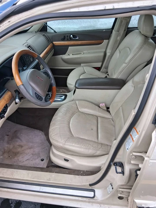 1999 Lincoln Continental 9th Gen - Image 4 of 8