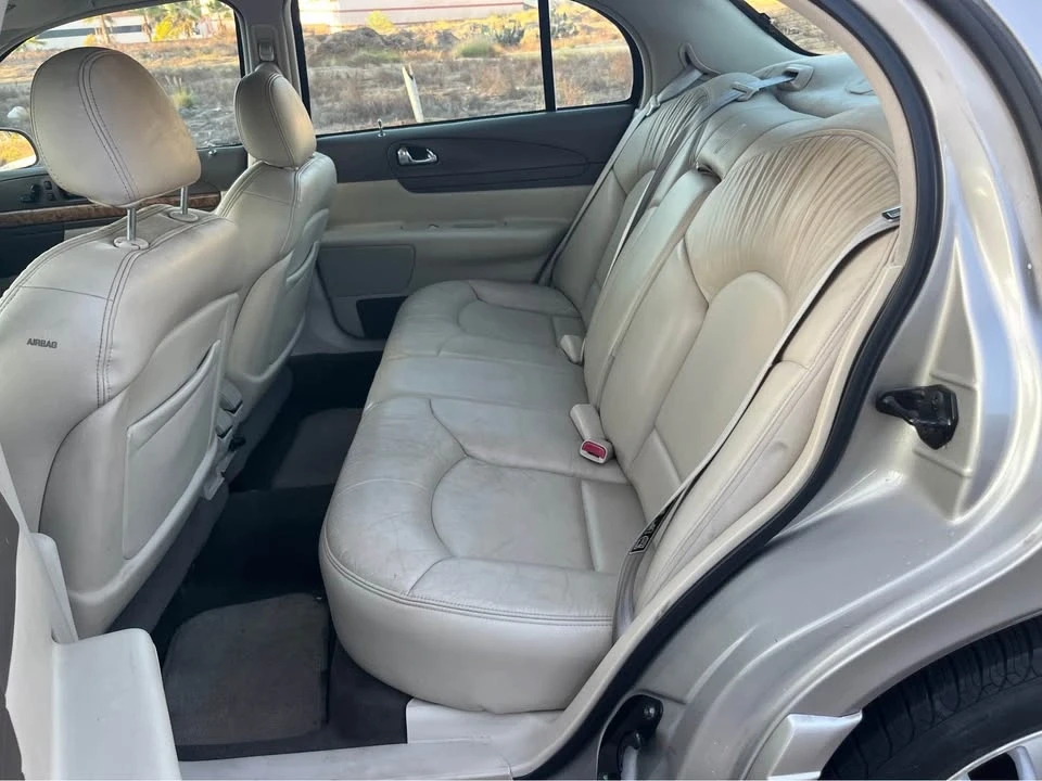 1999 Lincoln Continental 9th Gen - Image 14 of 17