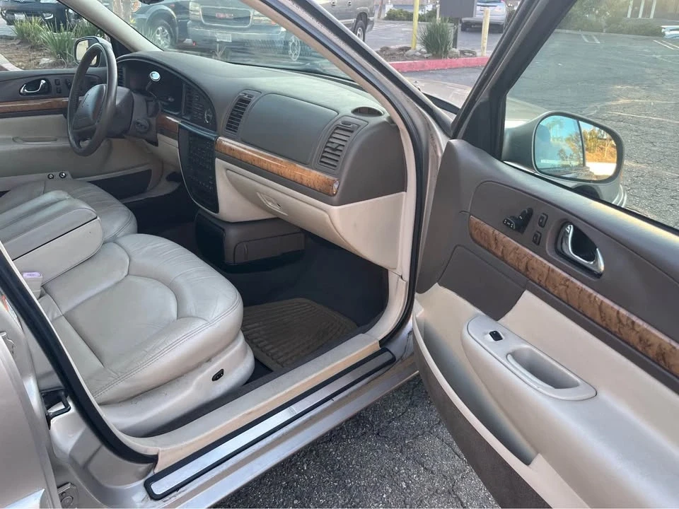 1999 Lincoln Continental 9th Gen - Image 15 of 17