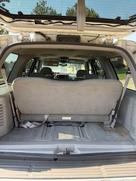 1999 Lincoln Navigator 1st Gen - Image 4 of 4