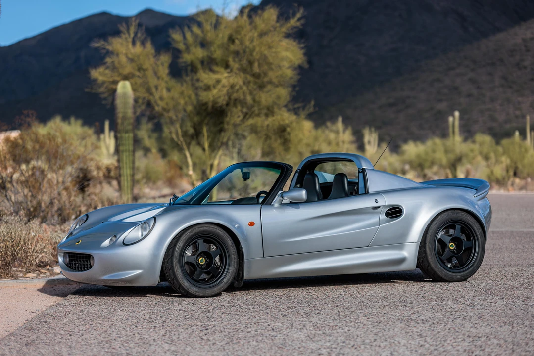 1999 Lotus Elise Series 1 - Image 10 of 31