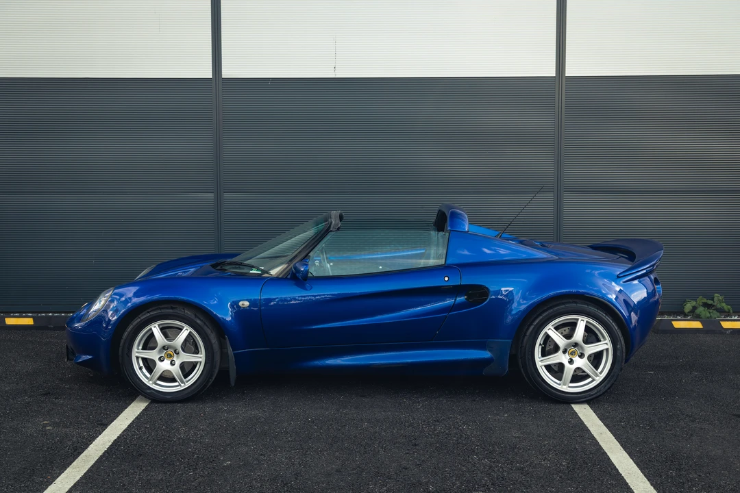 1999 Lotus Elise Series 1 - Image 16 of 31