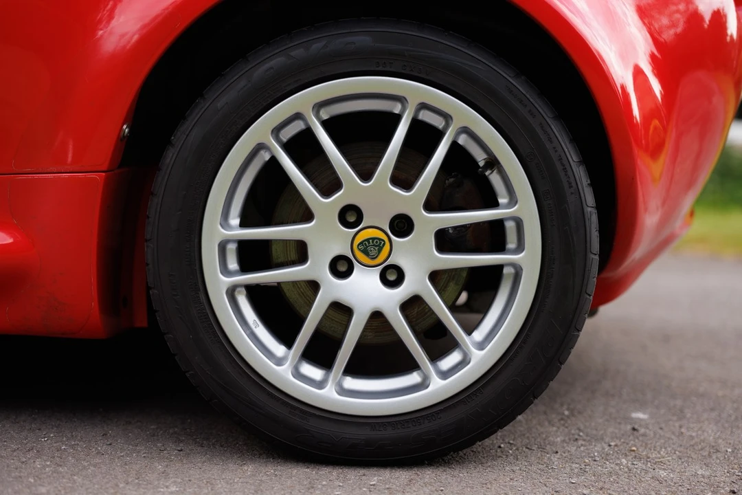 1999 Lotus Elise Series 1 - Image 14 of 31