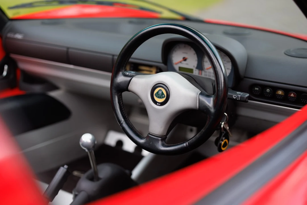 1999 Lotus Elise Series 1 - Image 8 of 31