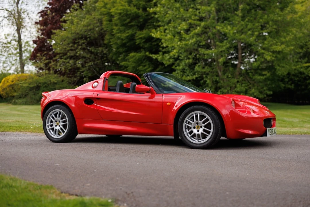 1999 Lotus Elise Series 1 - Image 2 of 31