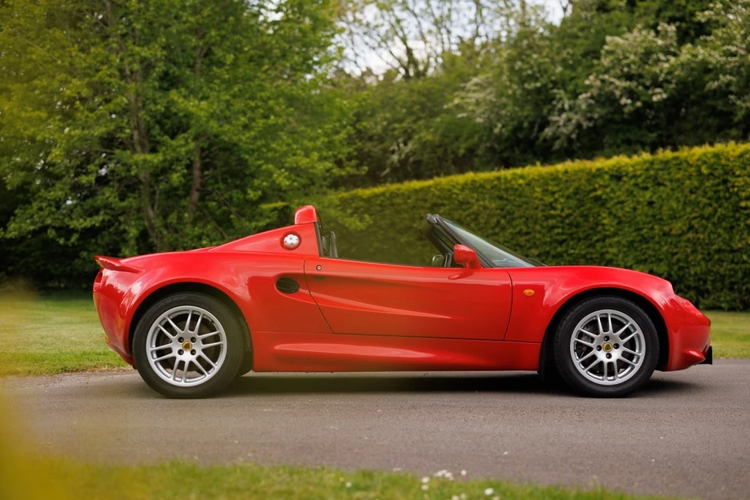 1999 Lotus Elise Series 1 - Image 24 of 31
