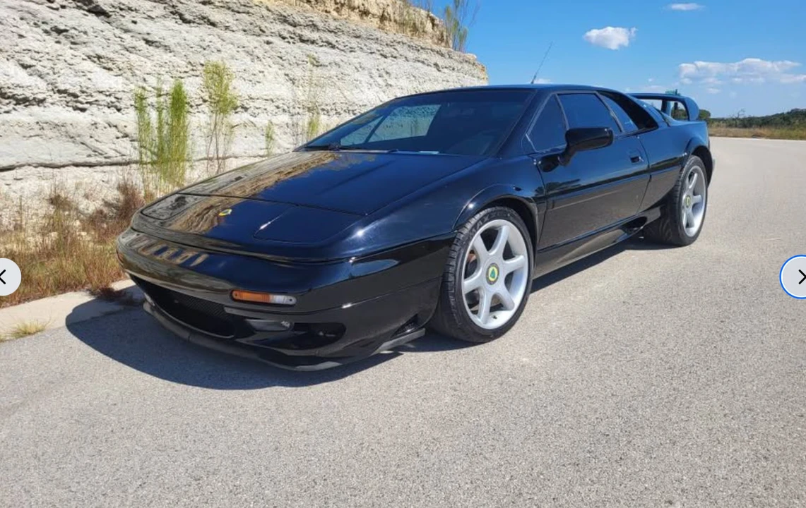 1999 Lotus Esprit - Image 2 of 15