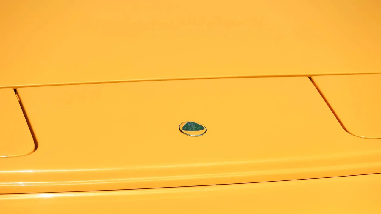 1999 Lotus Esprit V8 - Image 24 of 31