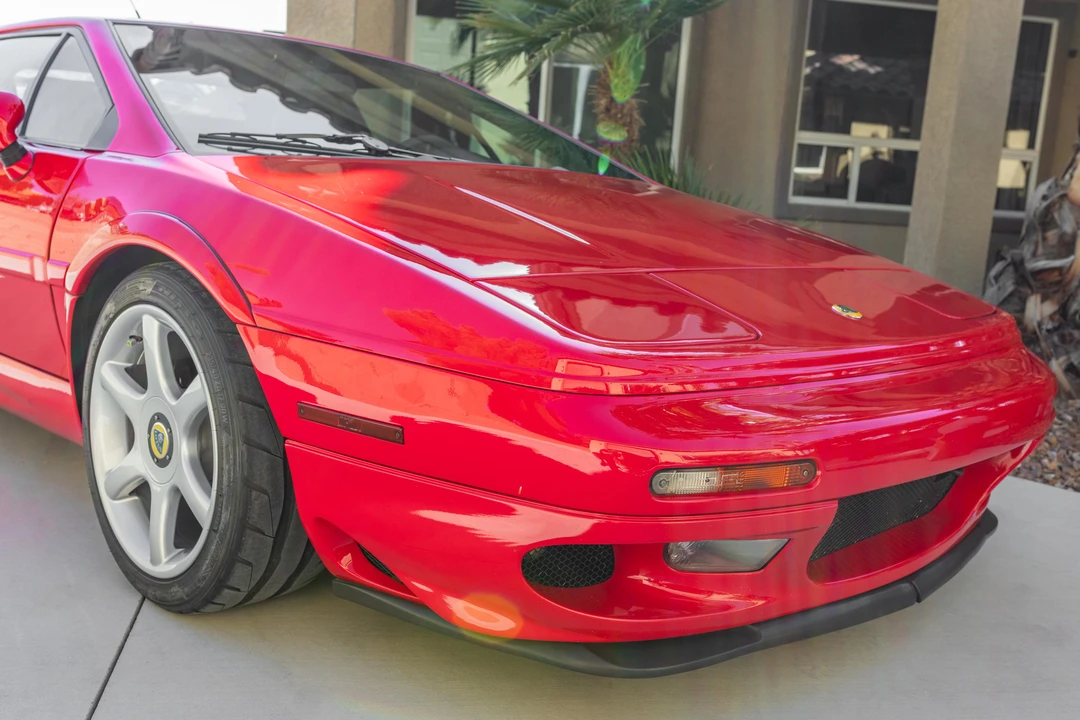 1999 Lotus Esprit Series 4 - Image 30 of 31