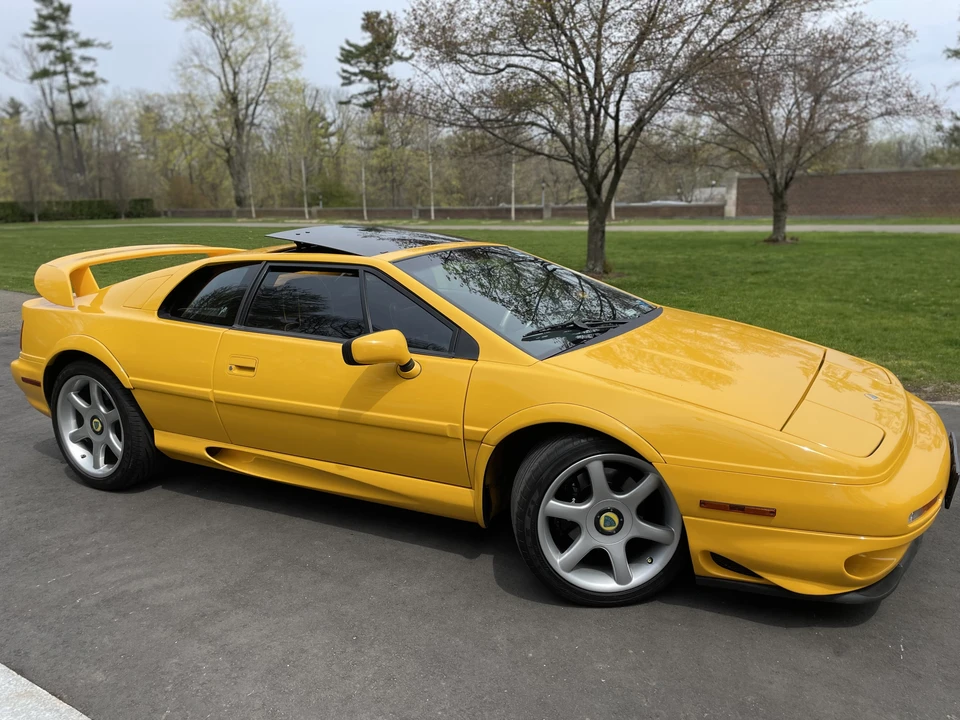 1999 Lotus Esprit Series 4 - Image 31 of 31