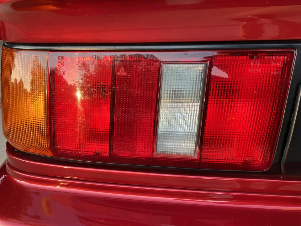 1999 Lotus Esprit Series 4 - Image 30 of 31