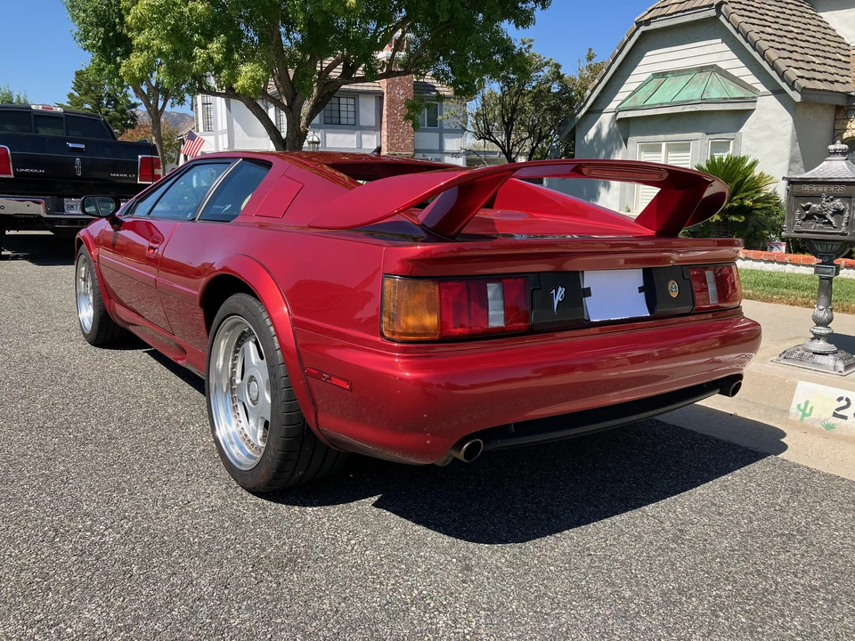 1999 Lotus Esprit Series 4 - Image 10 of 31