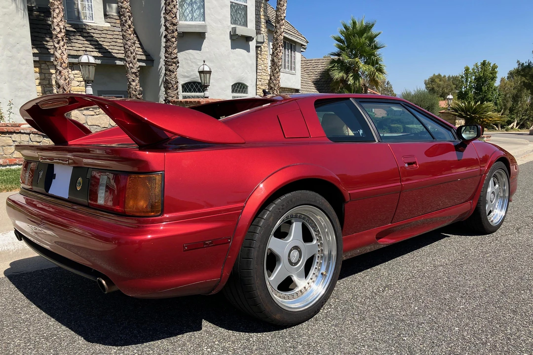 1999 Lotus Esprit Series 4 - Image 4 of 31