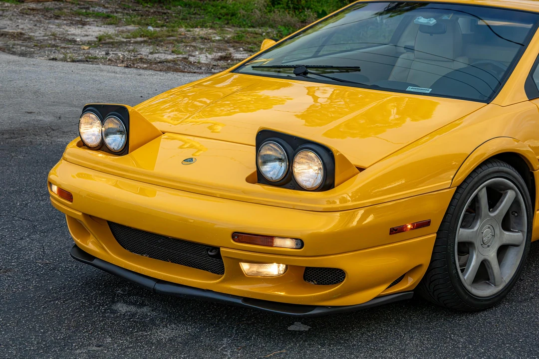 1999 Lotus Esprit Series 4 - Image 20 of 31