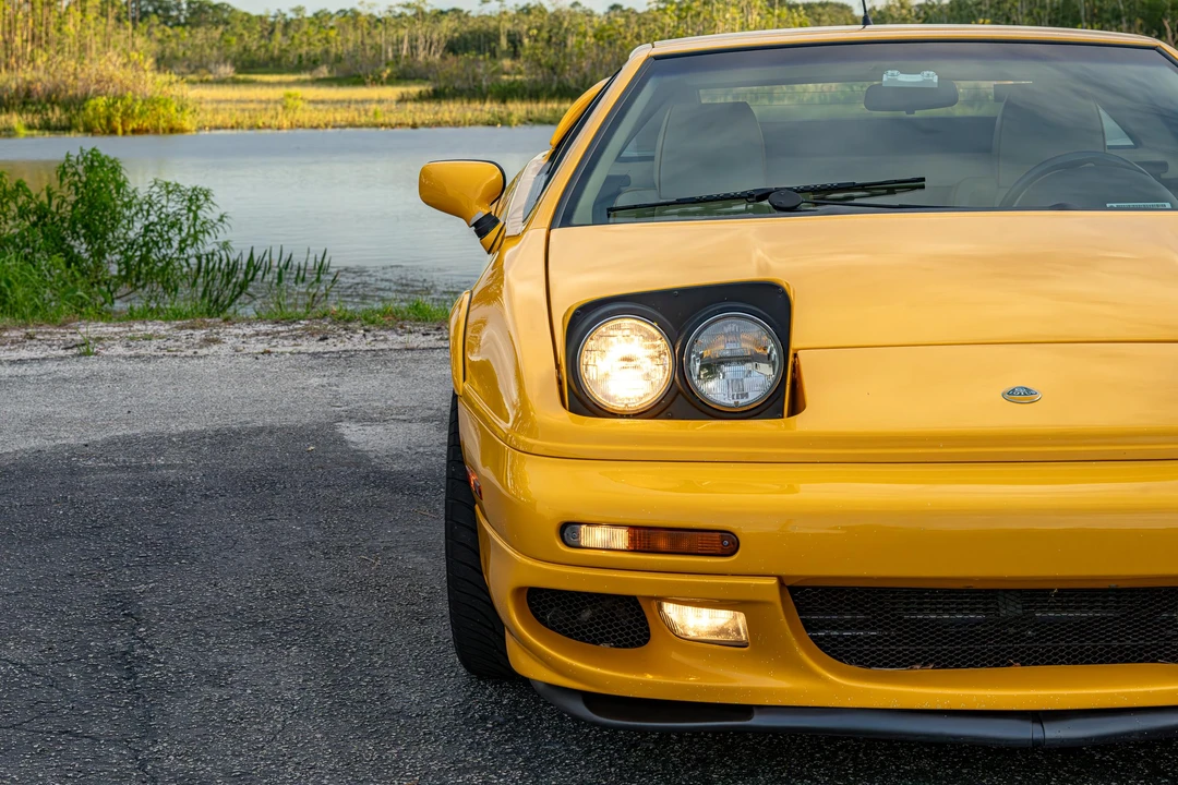 1999 Lotus Esprit Series 4 - Image 18 of 31