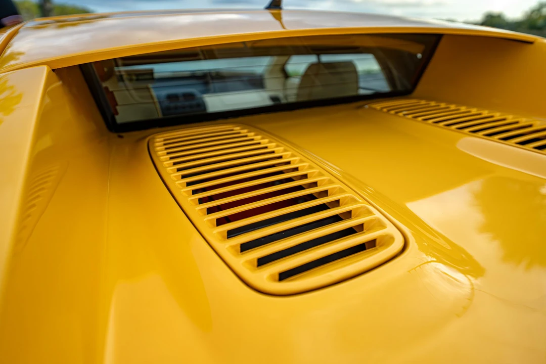 1999 Lotus Esprit Series 4 - Image 28 of 31