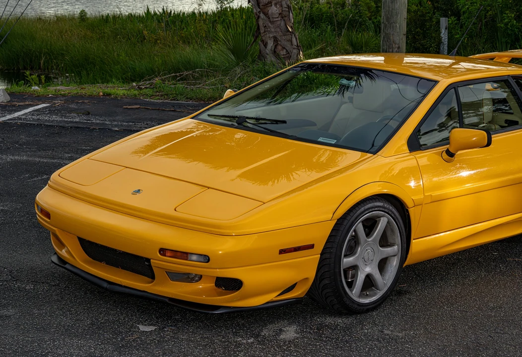 1999 Lotus Esprit Series 4 - Image 21 of 31