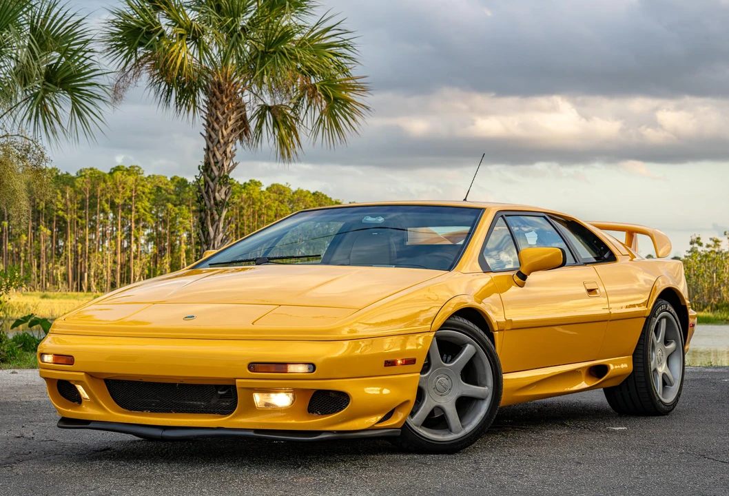 1999 Lotus Esprit Series 4 - Image 9 of 31