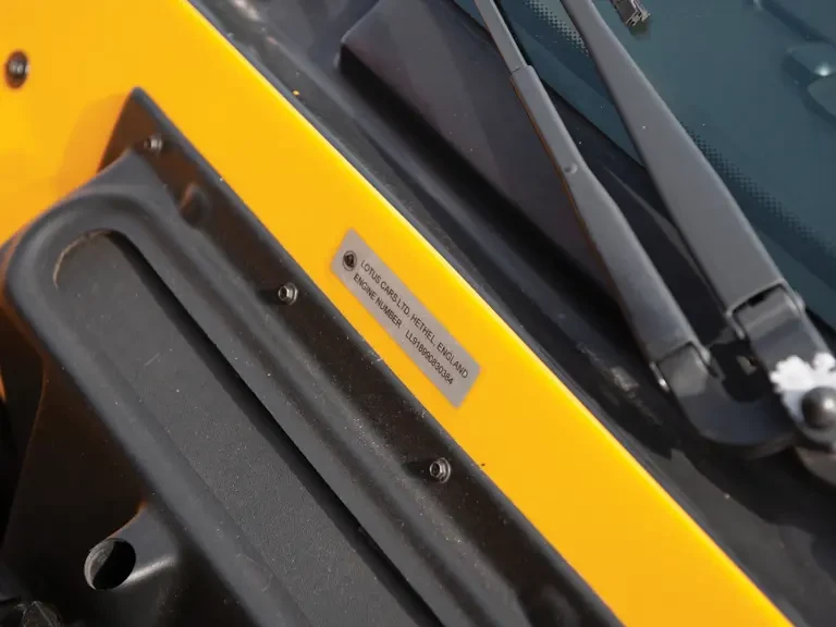 1999 Lotus Esprit Series 4 - Image 23 of 24