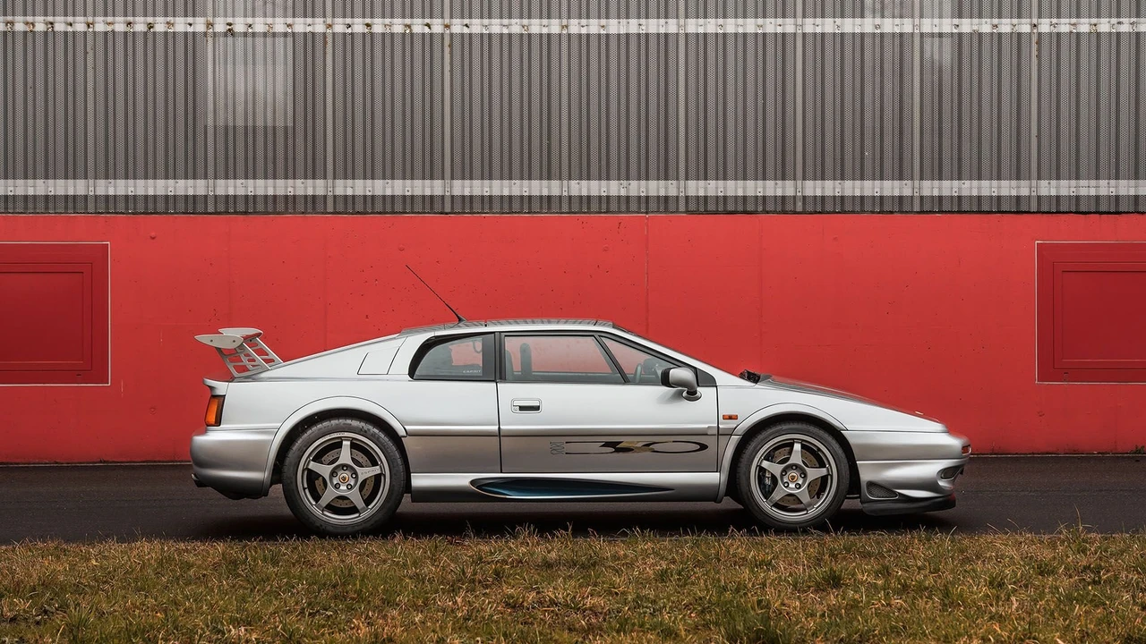 1999 Lotus Esprit V8 - Image 2 of 29