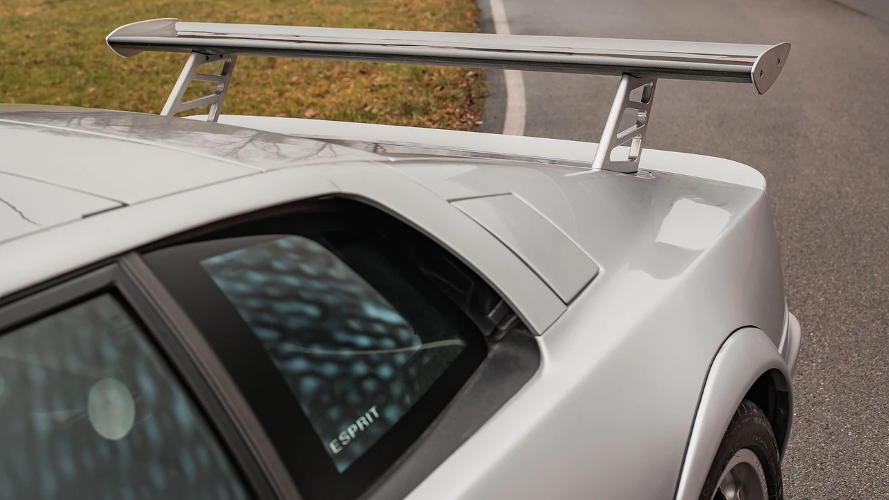 1999 Lotus Esprit V8 - Image 20 of 29