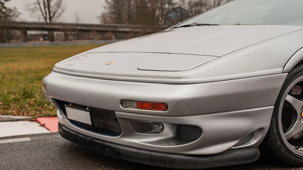 1999 Lotus Esprit V8 - Image 17 of 29