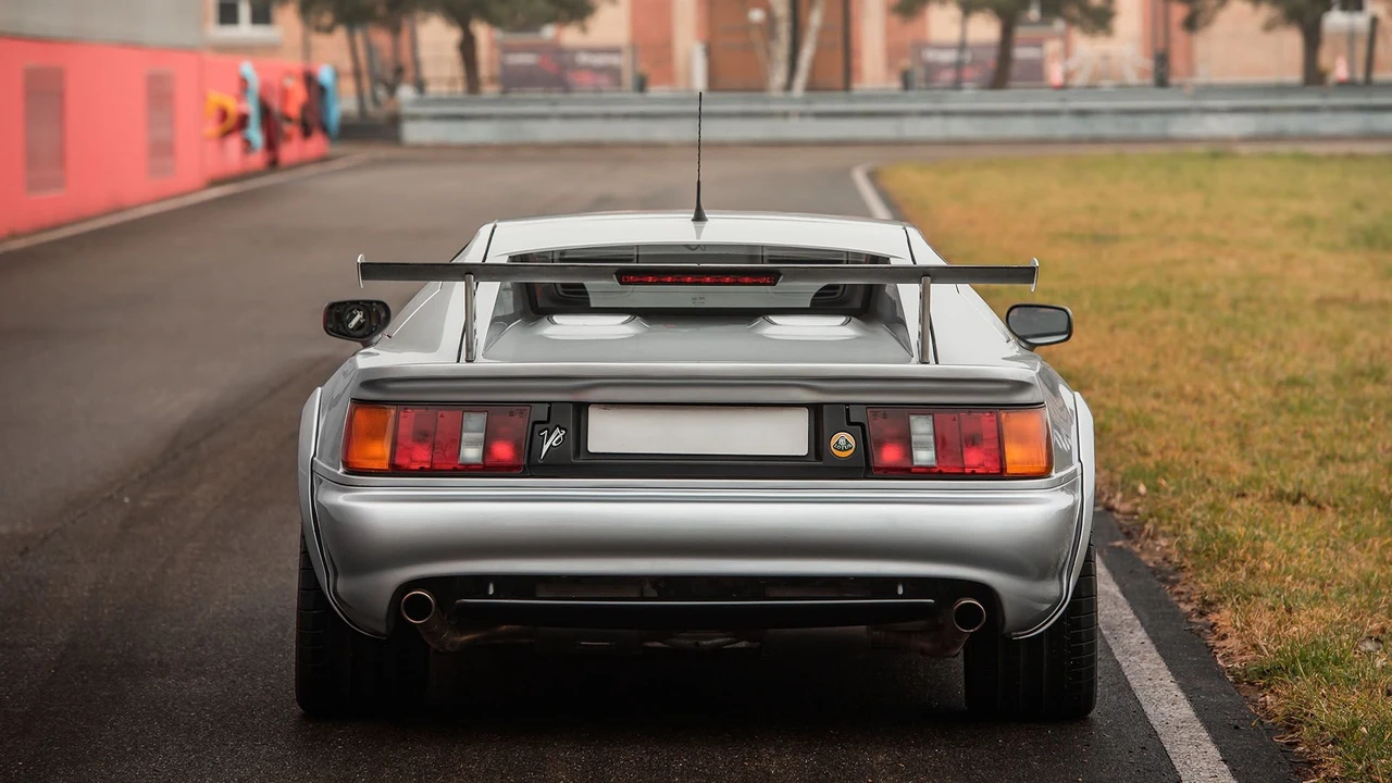 1999 Lotus Esprit V8 - Image 5 of 29