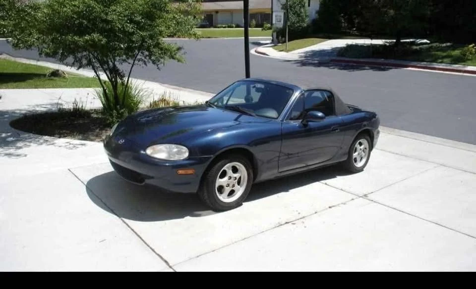 1999 Mazda NB MX-5 Miata - Image 4 of 4