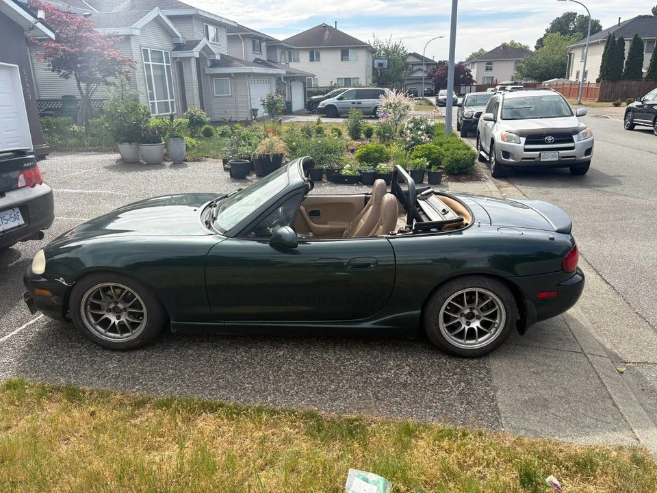 1999 Mazda NB MX-5 Miata - Image 3 of 4