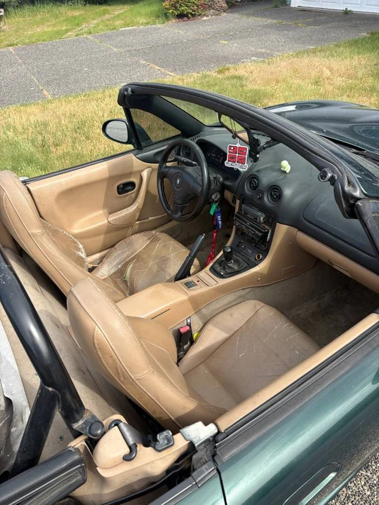1999 Mazda NB MX-5 Miata - Image 2 of 4