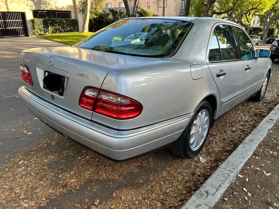 1999 Mercedes-Benz W210 E-Class - Image 3 of 24