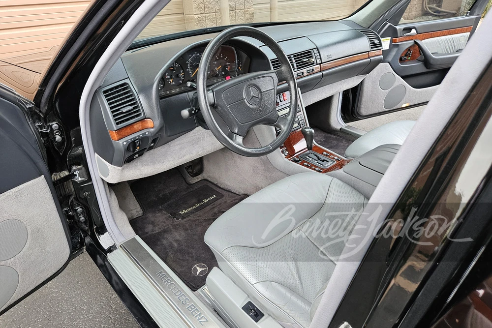 1999 Mercedes-Benz W220 S-Class - Image 4 of 16