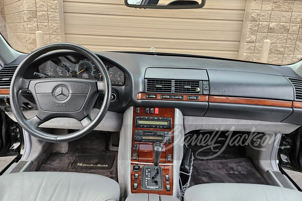 1999 Mercedes-Benz W220 S-Class - Image 11 of 16