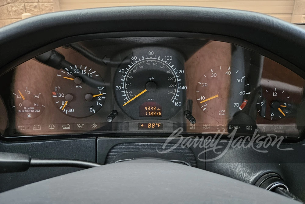 1999 Mercedes-Benz W220 S-Class - Image 7 of 16