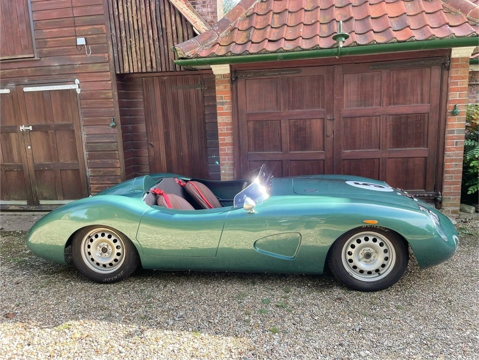 1999 MEV - Image 4 of 30