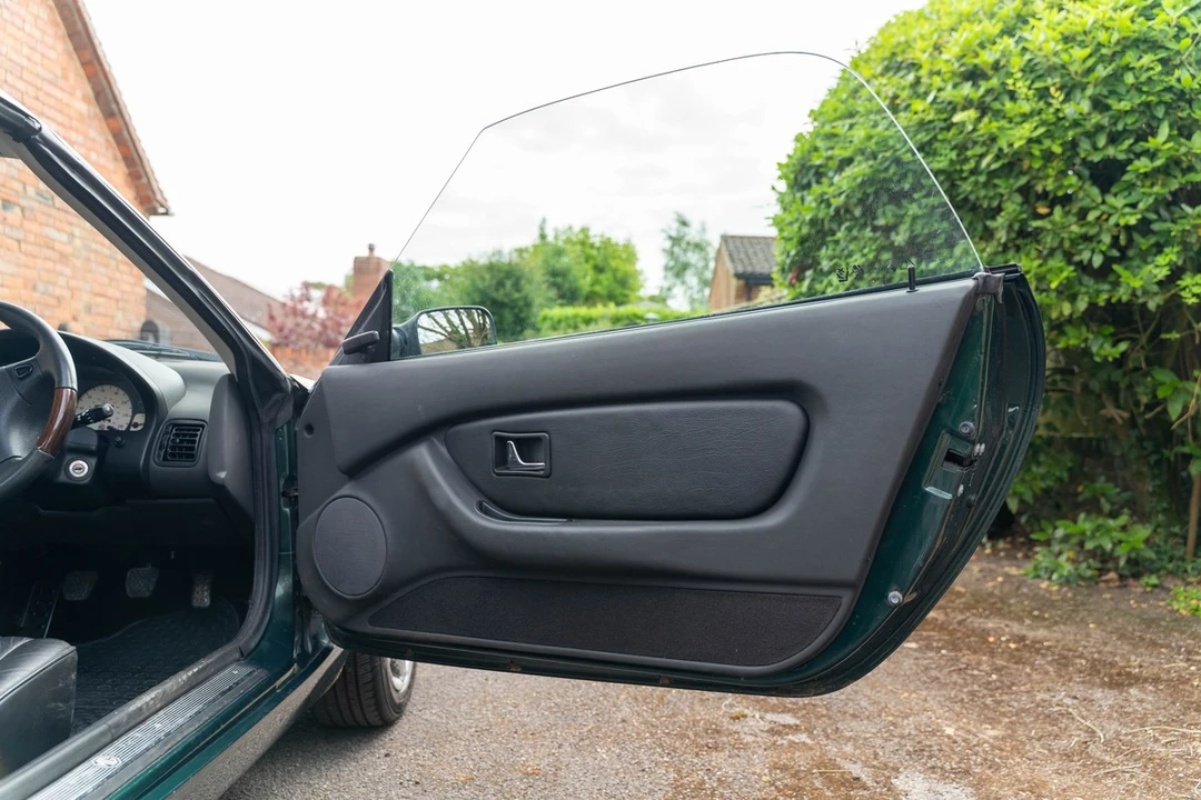 1999 MG F - Image 16 of 30