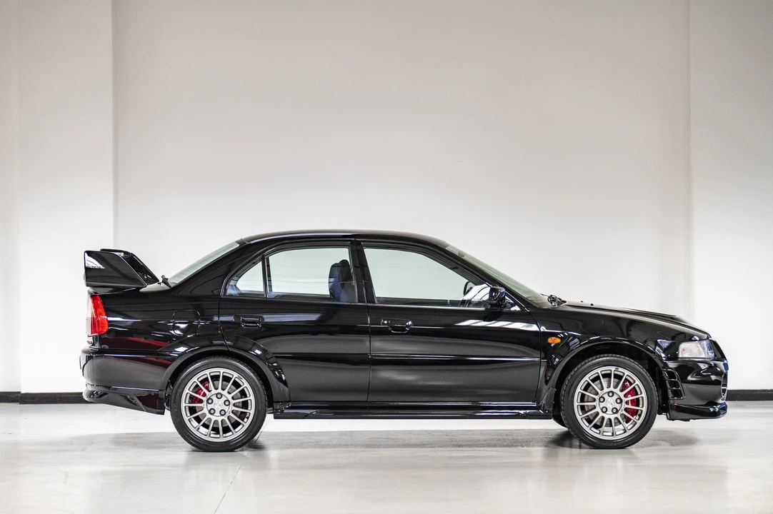 1999 Mitsubishi Lancer Evolution VI 6th Gen - Image 9 of 31