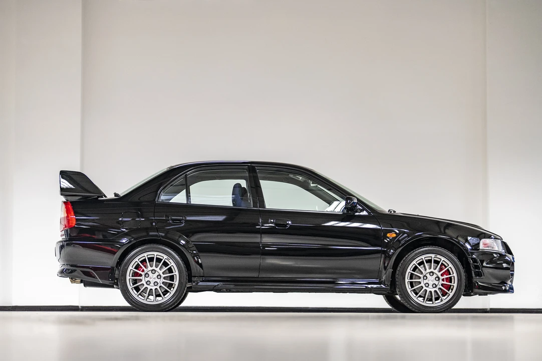 1999 Mitsubishi Lancer Evolution VI 6th Gen - Image 17 of 31