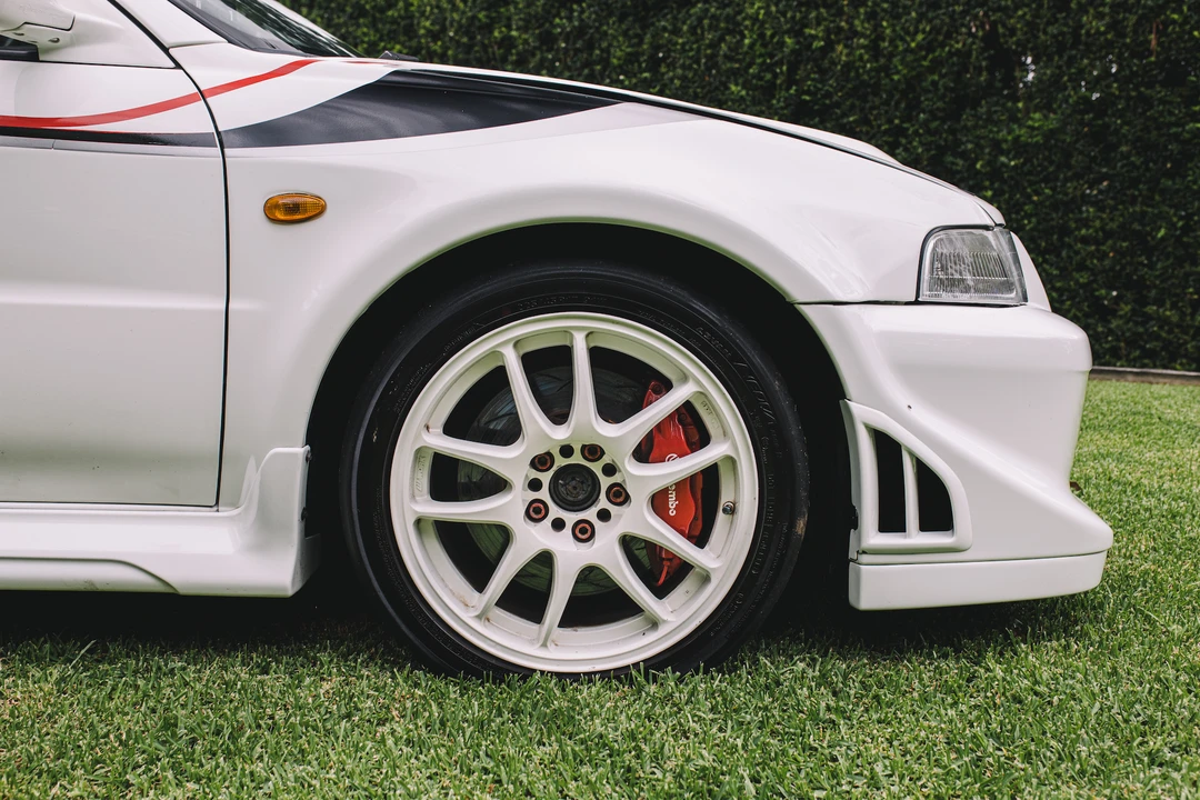 1999 Mitsubishi Lancer Evolution VI 6th Gen - Image 13 of 31