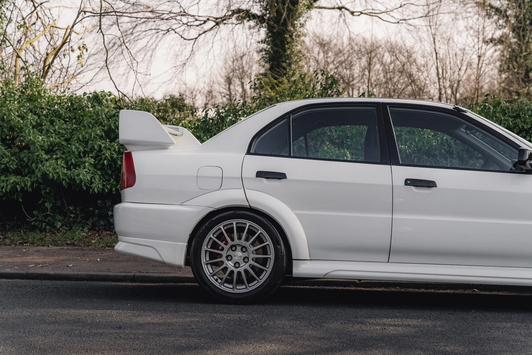 1999 Mitsubishi Lancer Evolution VI 6th Gen - Image 25 of 31