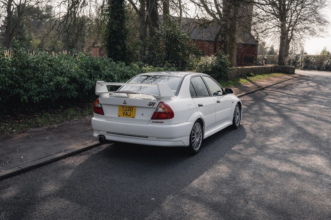 1999 Mitsubishi Lancer Evolution VI 6th Gen - Image 14 of 31