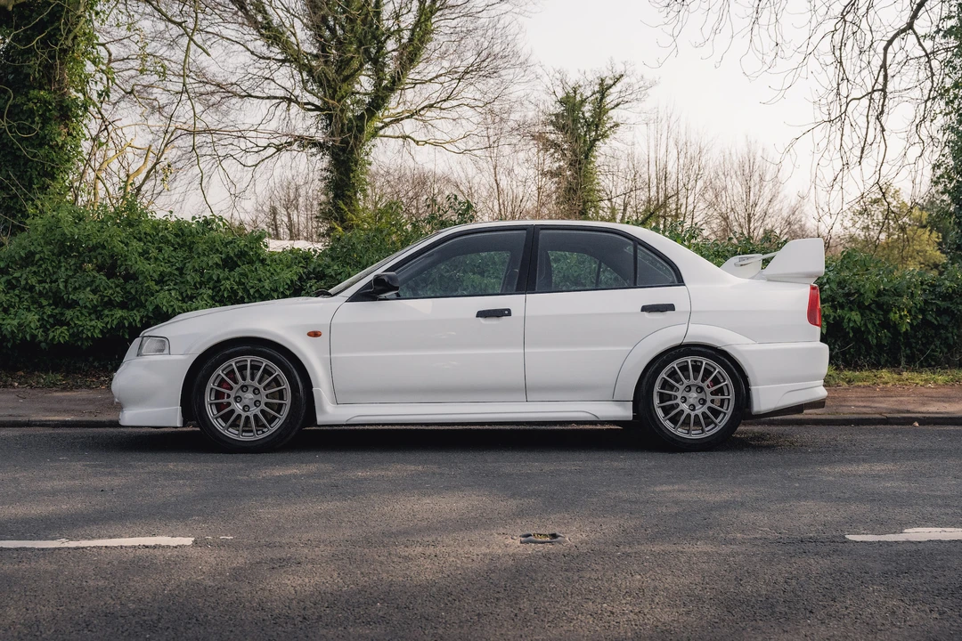 1999 Mitsubishi Lancer Evolution VI 6th Gen - Image 9 of 31