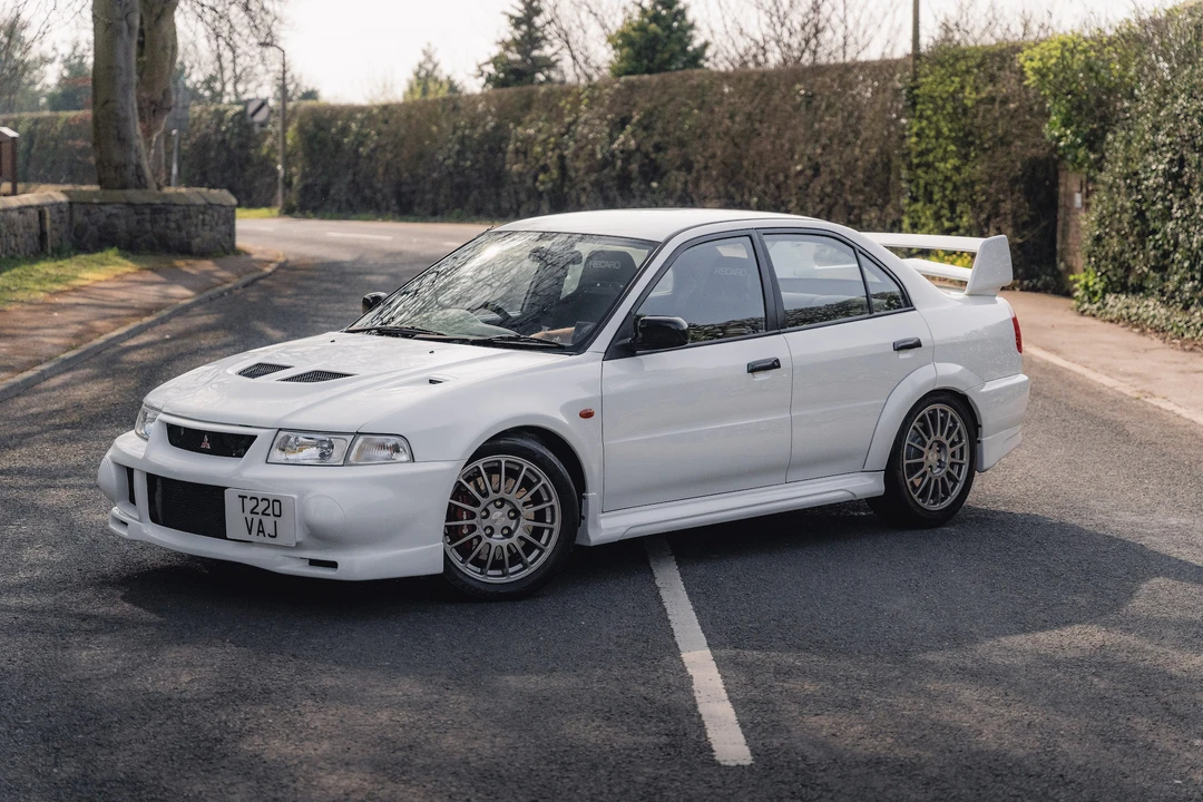 1999 Mitsubishi Lancer Evolution VI 6th Gen - Image 17 of 31