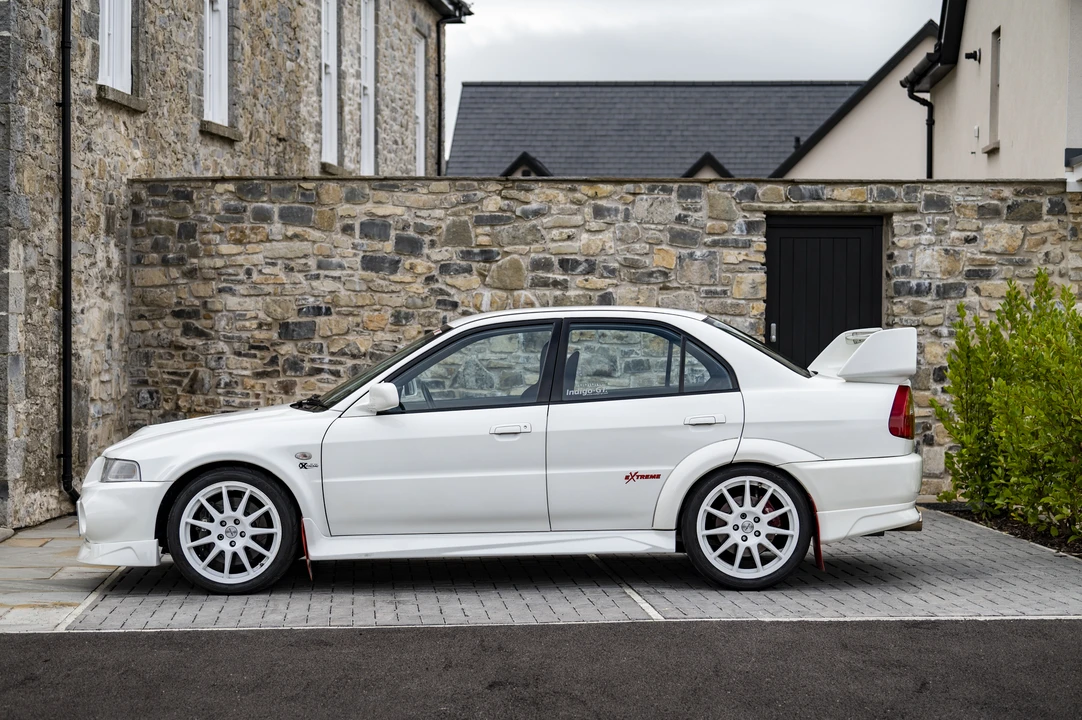 1999 Mitsubishi Lancer Evolution VI 6th Gen - Image 27 of 31