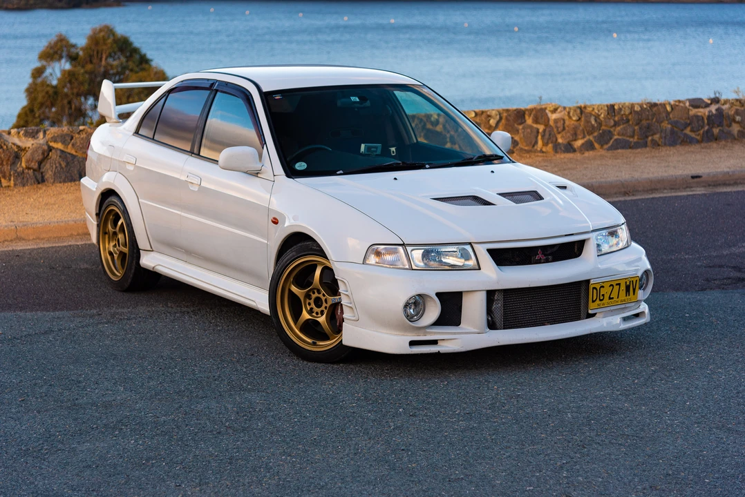 1999 Mitsubishi Lancer Evolution VI 6th Gen - Image 11 of 31