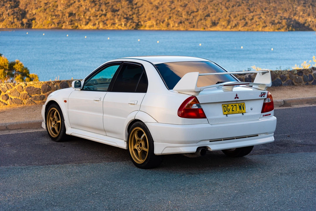 1999 Mitsubishi Lancer Evolution VI 6th Gen - Image 13 of 31